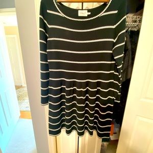 Knit forest green dress size XL